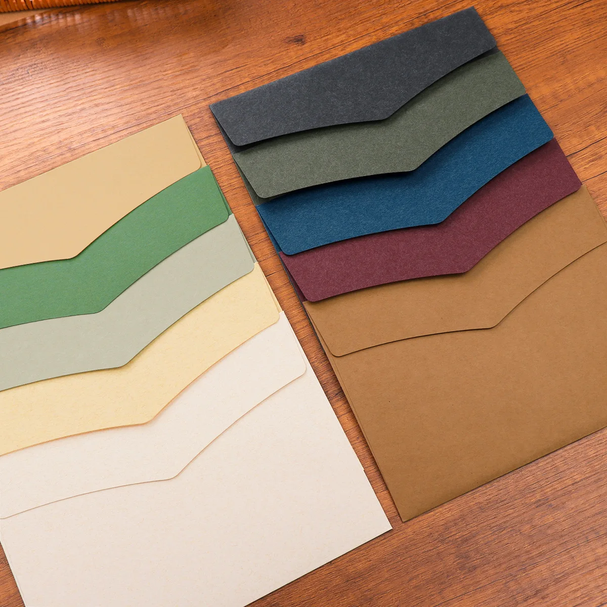 50 pz/lotto 23x16.2 cm Busta di Alta Qualità 200g di Carta Kraft Grandi Buste Occidentali per Inviti di Nozze Affari di Cancelleria