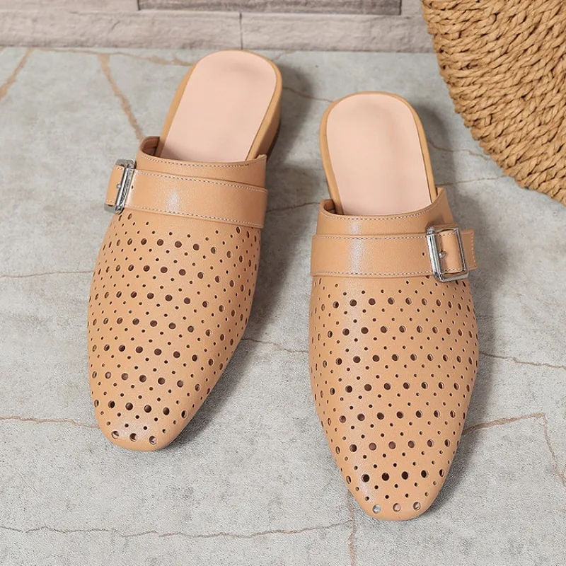 Nuevas zapatillas transpirables con hebilla de cinturón ahuecadas para exteriores, sandalias de verano para playa, ocio, desplazamientos, tacón bajo, sandalias de moda para mujer 36-45