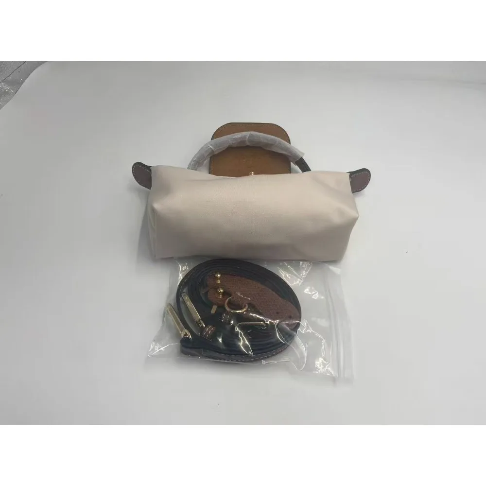 

Sac À Main Pour Femme Nylon Sans Trou Mini Ballon Design Y2K À Taille Haute Avec Bretelles Sur Les Épaules Pour Marque De Niche