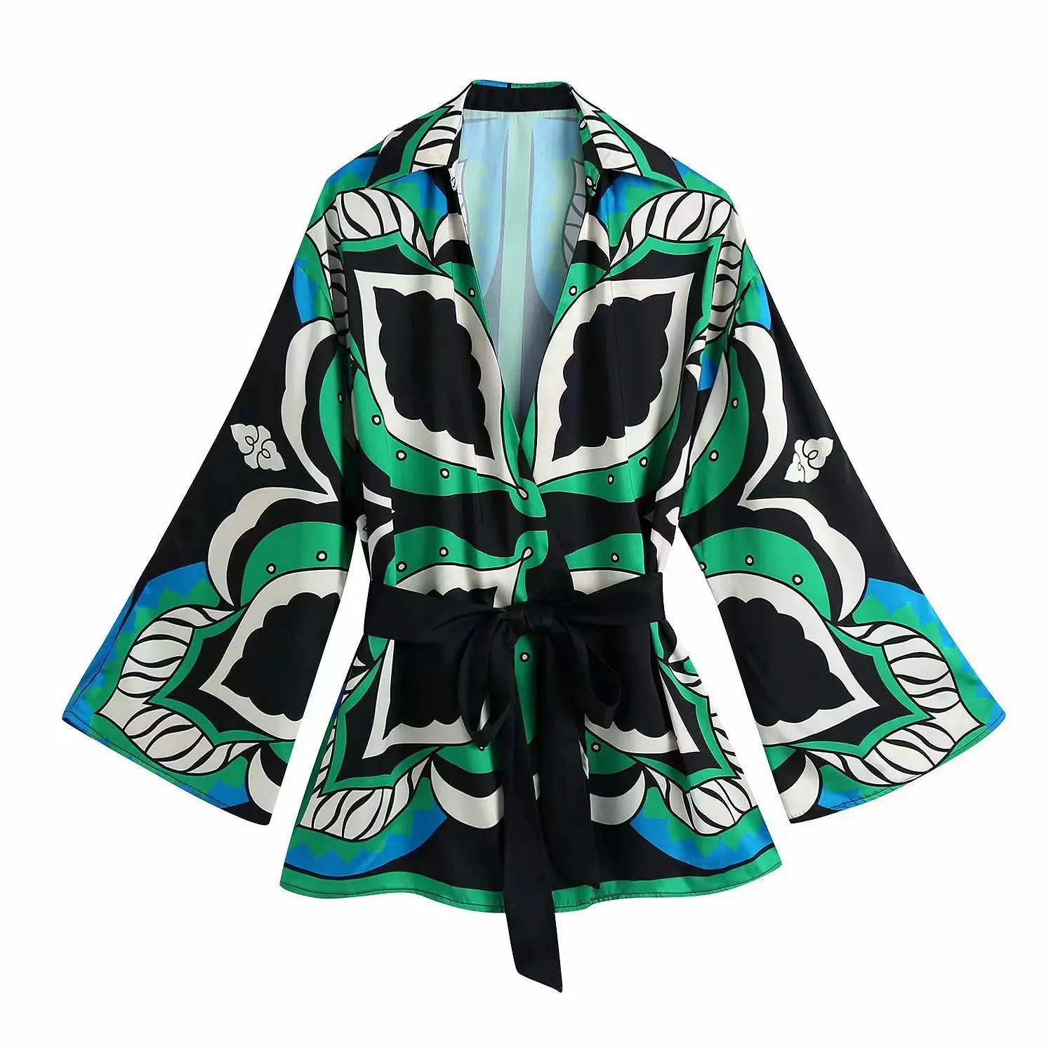 2024 Summer Women\'s Oversized Green Print Bohemian Three-Piece Fashion Set - Shirt, Shorts, and Matching Piece for a Stylish Loo