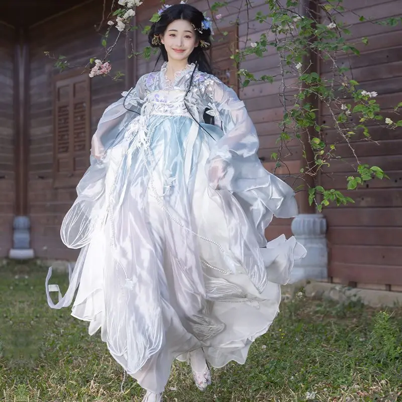Hanfu chest-length skirt heavy industry embroidery improvement Han element fairy gas ancient clothing spring and summer