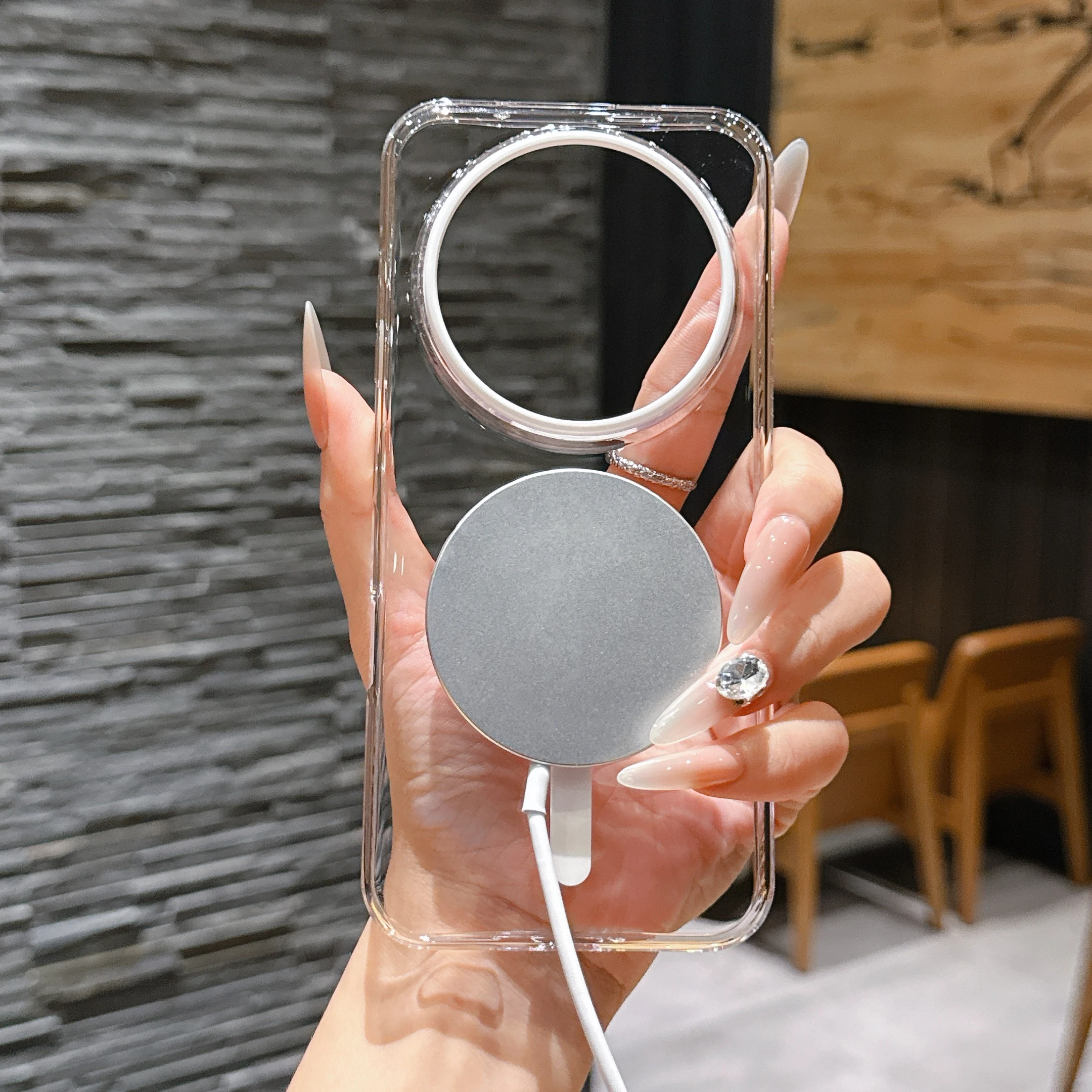 Magnetyczne etui do Honor Magic 8 Pro, twarde, przezroczyste, z PC, do bezprzewodowego ładowania, odporne na wstrząsy, tylna obudowa Funda — zdjęcie produktu 2