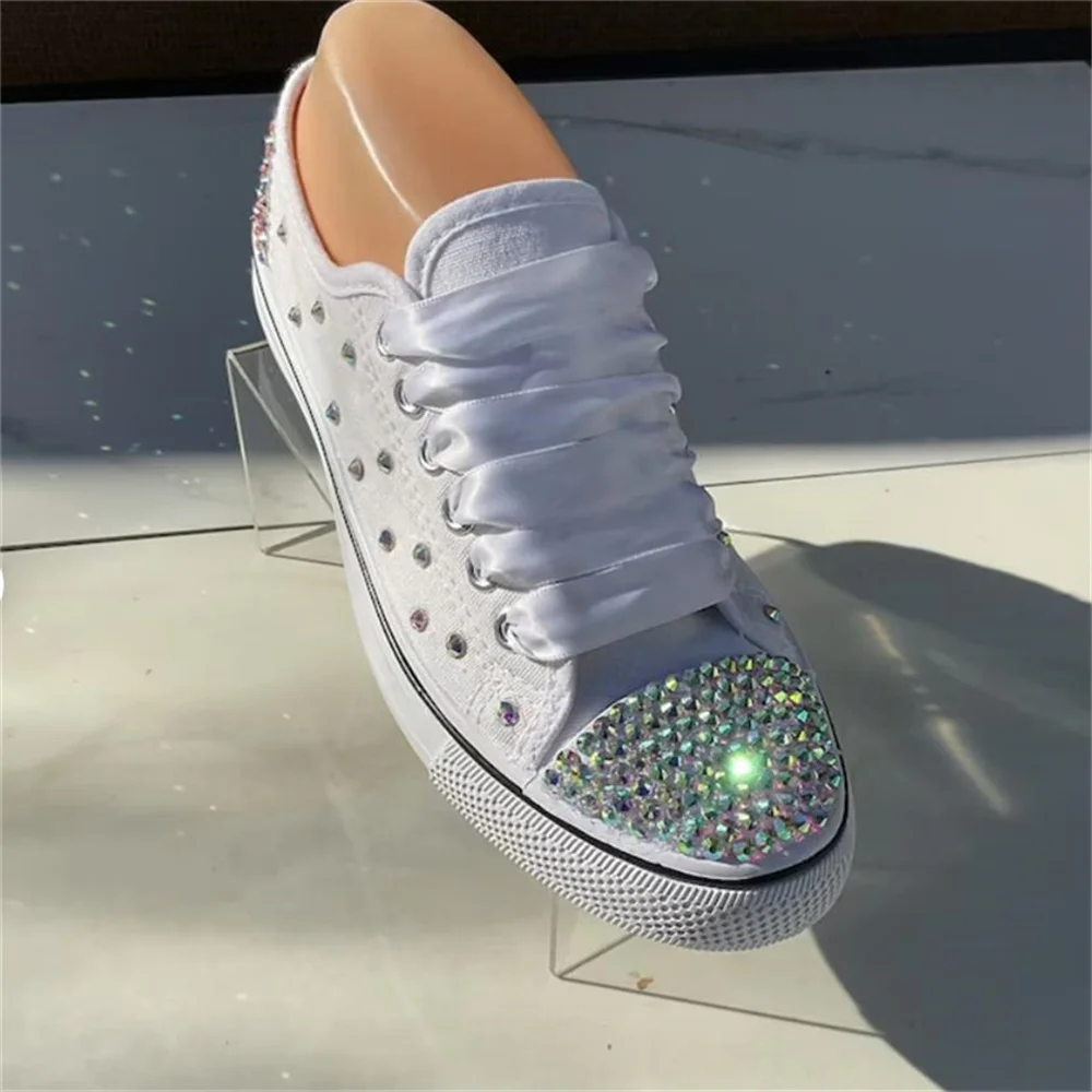 White low-top color rhinestone accessories custom style canvas shoes sports leisure banquet wedding women\'s shoes 35-46