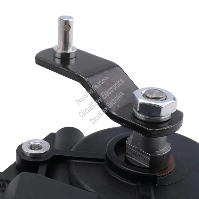 

Шаговый двигатель регулятора дроссельной заслонки в сборе, экскаватор-ускоритель для привода Kubota Accel RC411-53642 162000-6101-A09I