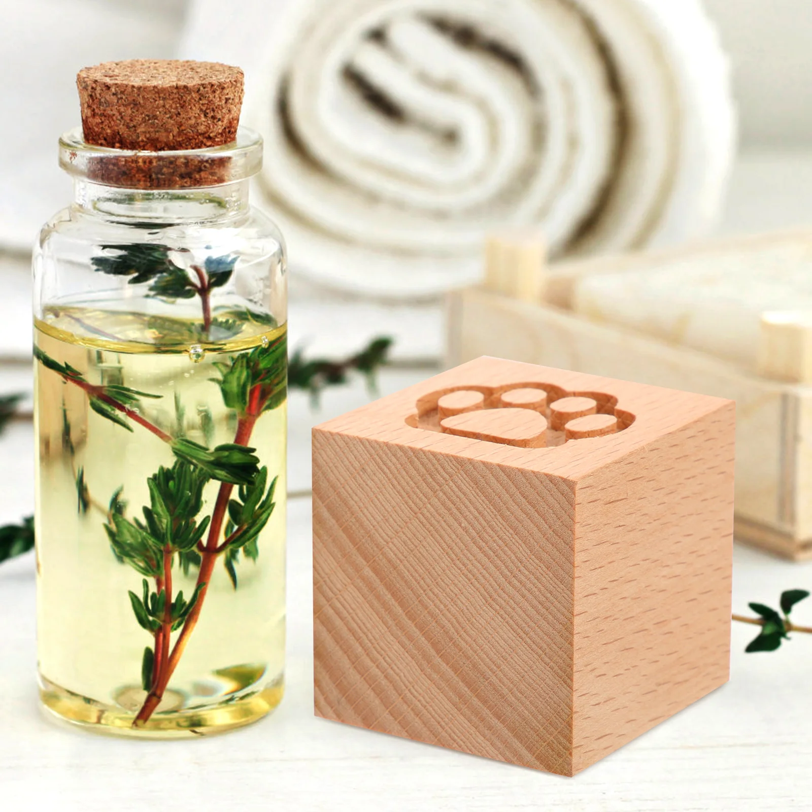 

Premium Wooden Essential Oil Natural Wood Aromatherapy For Home Office Bedroom Car Fragrance Diffuser Wood Diffuser Ornament