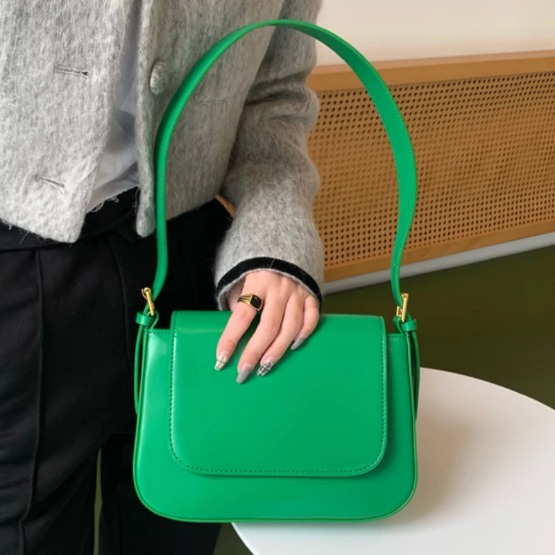 

Women's Bag 2023 New Crossbody Bag Simple and Versatile Leather Small Square Bag Luxurious Design Underarm One Shoulder Bag