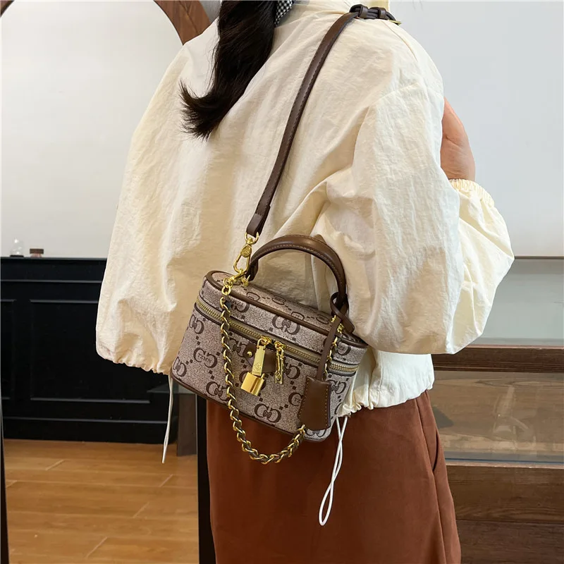 

2025 Korean Style Box Bag Women's Chain Strap Crossbody/Shoulder Purse, Multi-Way Handheld Underarm Bag, Trendy Small Bag
