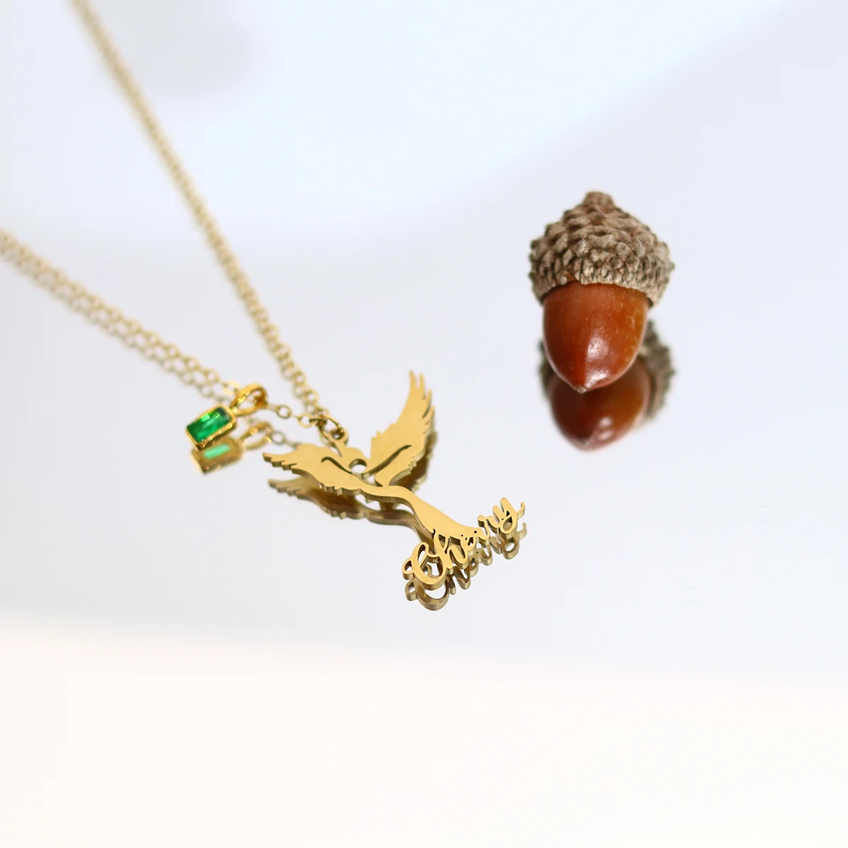 

Подвеска Todorova с гравировкой имени, крыльями ангела и изображением богини, из нержавеющей стали, классическое модное ожерелье, ювелирное украшение, подарок на свадьбу