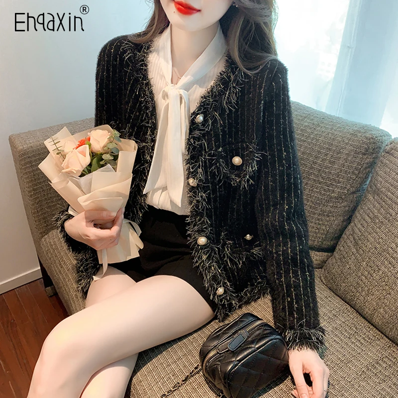 

EHQAXIN 2022 Womens Thickened Sweater Autumn Winter Fashion New V-Neck Button Imitation Mink Fleece Loose Knitwear Coat One Size