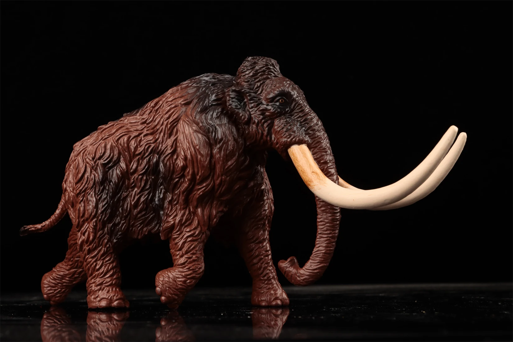 

Earth Story Studio Mammuthus Primigenius Model Prehistoric Animal Figure Collection Elephant Scene Decoration Birthday Gift Toy