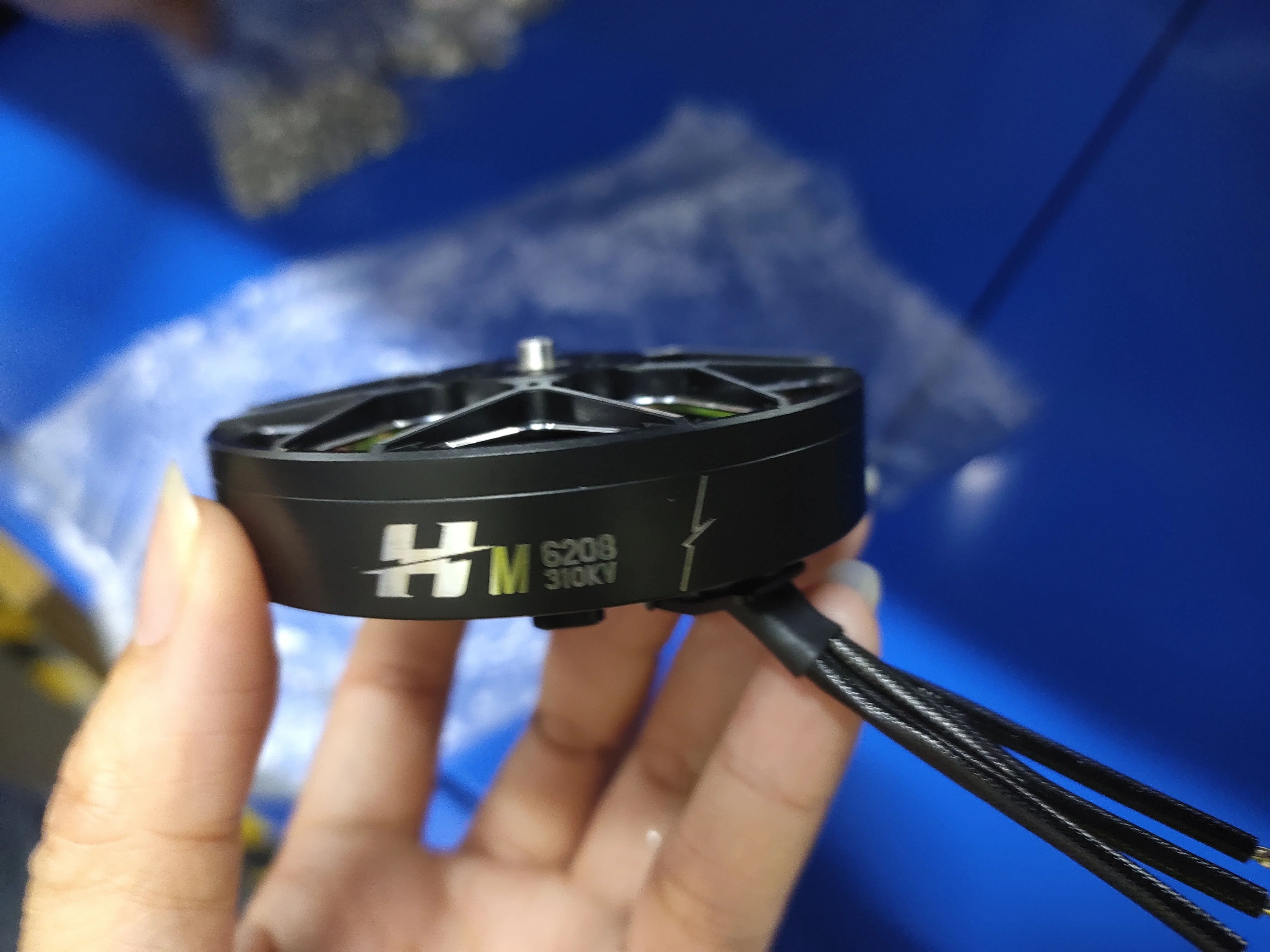 محرك بدون فرشاة HM 6208 خفيف للغاية 310KV 6S وزن الإقلاع/الدوار 2 ~ 2.5 كجم أجزاء محرك الطائرات بدون طيار متعدد الدوار للمستوى الصناعي