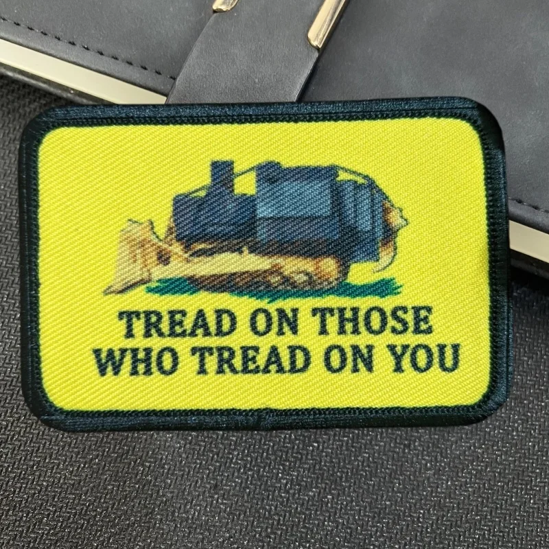 Killdozer Tread on Those Who Tread on You Gadsden Flag Morale Badge Army Military Patch Hook&Loop Tactical Backpack Hat Stickers view 2