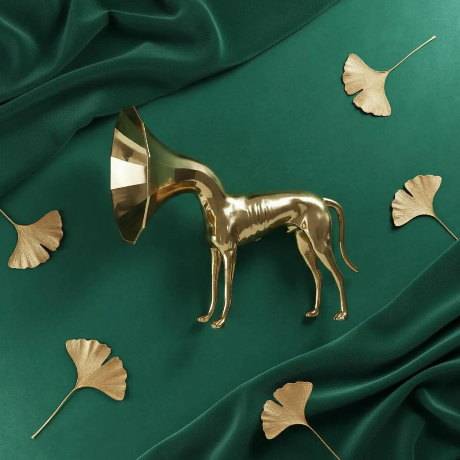 Spiral Dog Statue Modern Design Gold Dog Sculpture Home Decor Premium Resin for Hotel