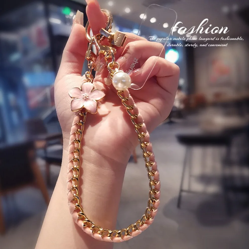 

Металлическая цепочка-подвеска для телефона с цветком, защита от потери, короткий ремешок для телефона с жемчугом, подвеска для мобильного телефона