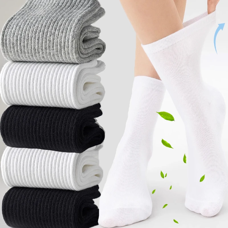 Disposable Socks for Men and Women, Thin Travel Socks Mid Tube Sweat Absorbing, Breathable, Outdoor, All Season Short Tube Socks