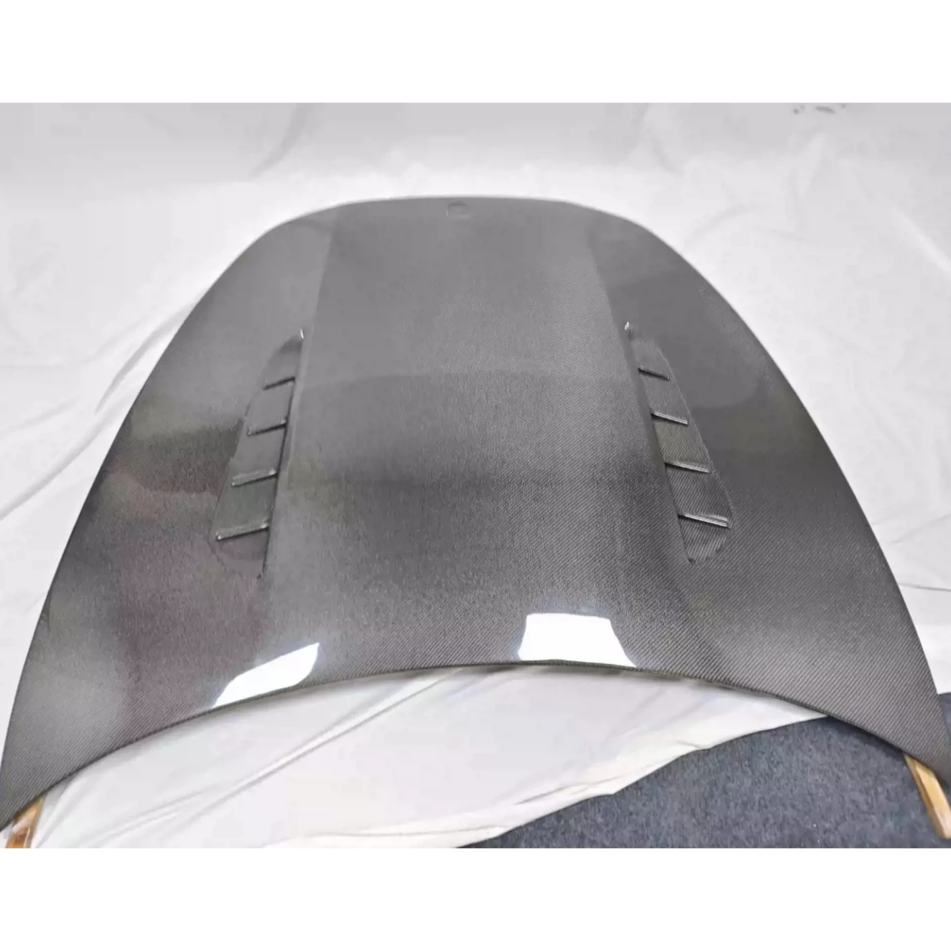 

Real Carbon Fiber Engine Cover for Porsche Panamera 971 17-21 Modified M Style Bonnet Car Accessories