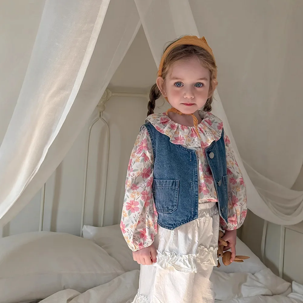 

Autumn 2025 New Children's Denim Waistcoat Single-Breasted Top