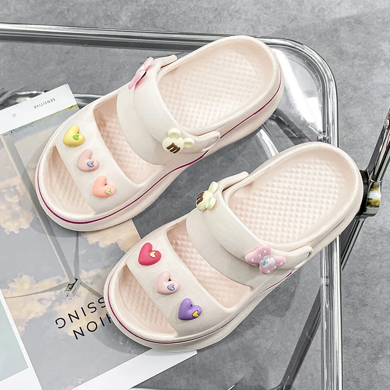 Kobieta Hole Slipper Clogs Love Heart Cute Cloud Sandals Summer Soft Flip Flop Beach Slides Home House Shoe Funny Ladies Female