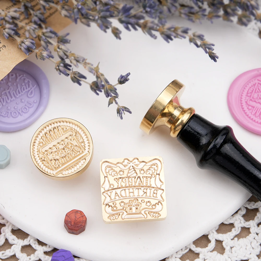 مجموعة طوابع ختم الشمع لعيد الميلاد السعيد عبارة مشتركة رأس نحاسي مع مقبض خشبي لتقوم بها بنفسك بطاقة المعايدة ديكور الحرفية