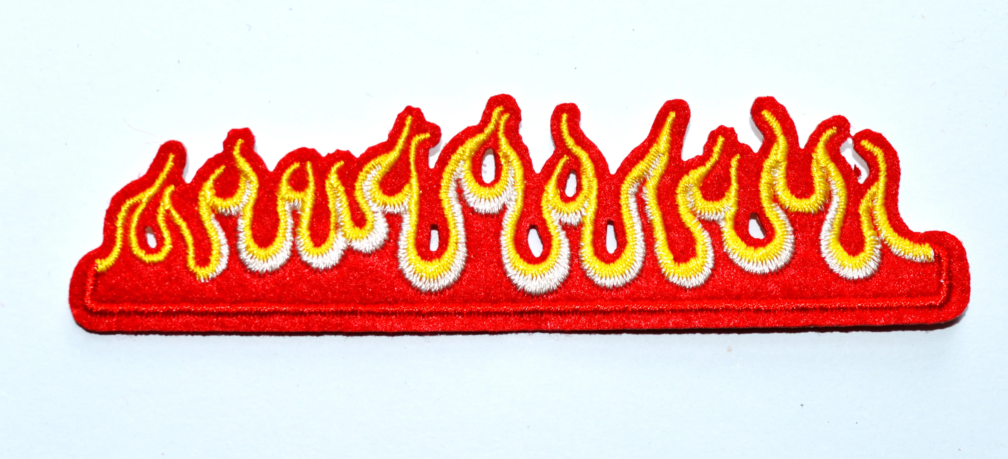 

100x Fire Flame Patch Iron On Sew On Embroidered Badge Applique Biker Motorcycle ENCANTO THERMOCOLLAN ワッペン (≈ 10 * 2.5 cm)