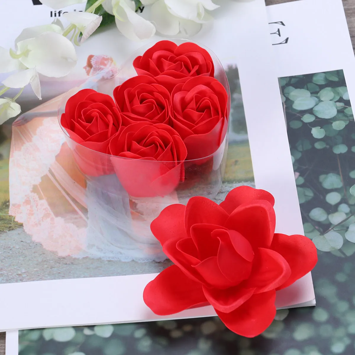 6Pcs Heart Rose Soap Flowers Elegant Charming Realistic Simulation Gift Box for Valentine Day Birthday Festival Wife Girlfriend
