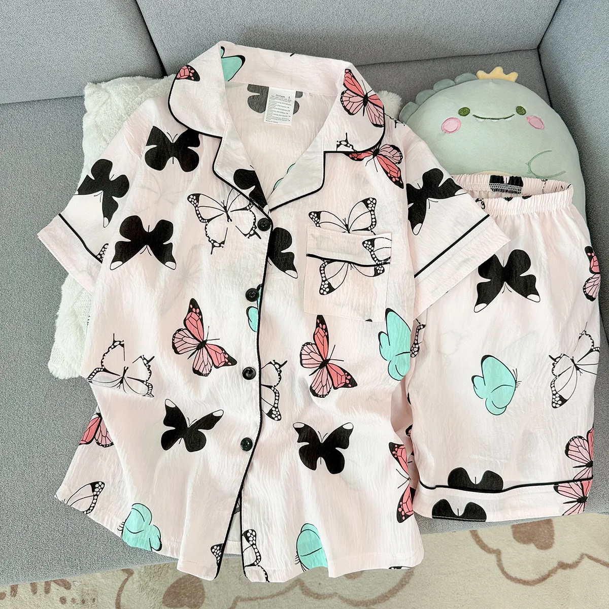 

Women's Sleepwear 2026 New High-End Sweet and Fluffy Short Sleeved Shorts Gentle Home Wear Ladies Pajamas Homewear Soft Casual