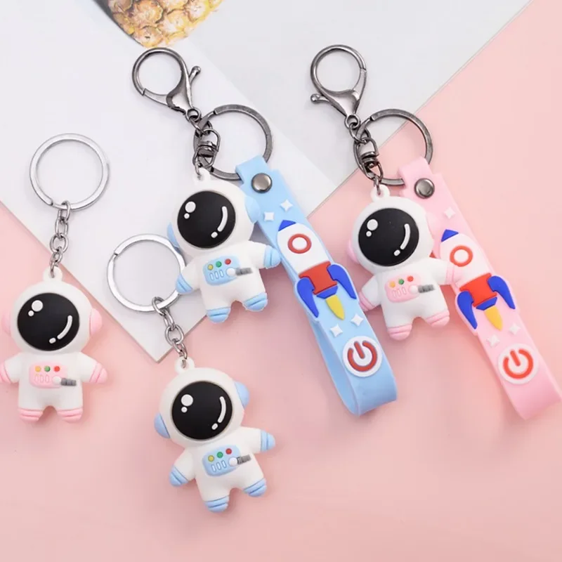 2Pcs Cartoon Astronaut Keychain Women Men Fashion Cute Rubber Keychains Daily Exquisite Soft Toy Pendant Decorations Couple Gift