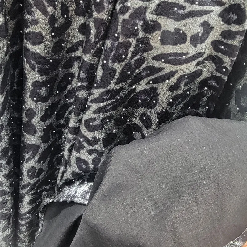 HKSH primavera otoño nueva falda de mujer moda leopardo impreso cintura elástica plisada elegante ropa de calle Retro faldas Y2K HK14914