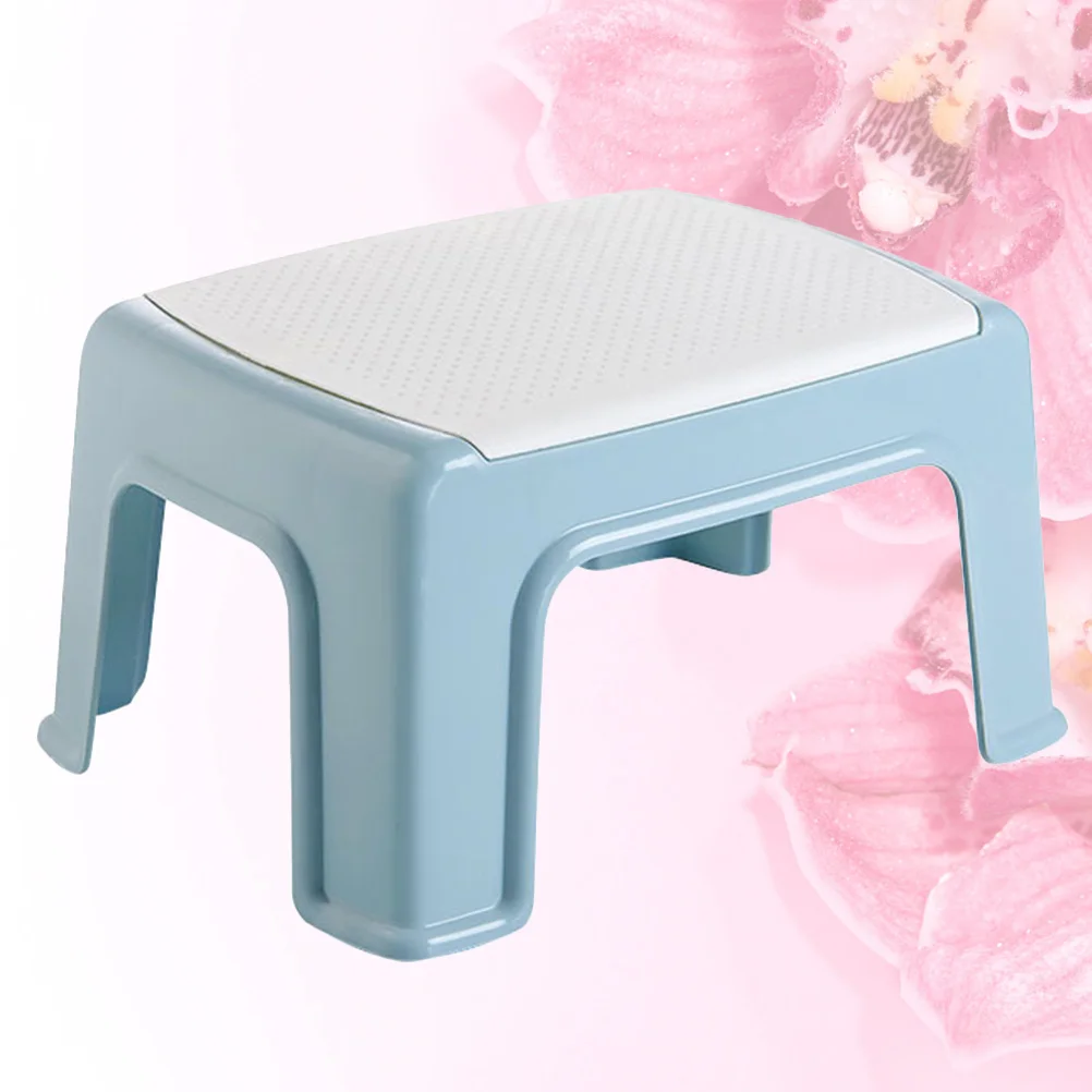 

1Pcs Portable Lightweight Stool for Kids Baby Children Plastic Material Modern Design Safe Comfortable Skyblue