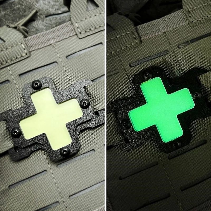 Attrezzatura da esterno Molle Indicatore medico Striscia Timbro di identificazione Zaino Accessori di montaggio Avvertimento tattico Marchio luminoso
