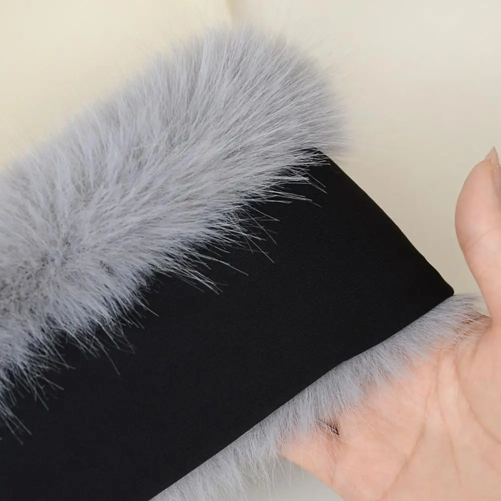 Volledige bescherming complementeert elke winteroutfit Effen kleur pluche hoofdband Premium namaakbont pluche textuur Rekbare elastische band