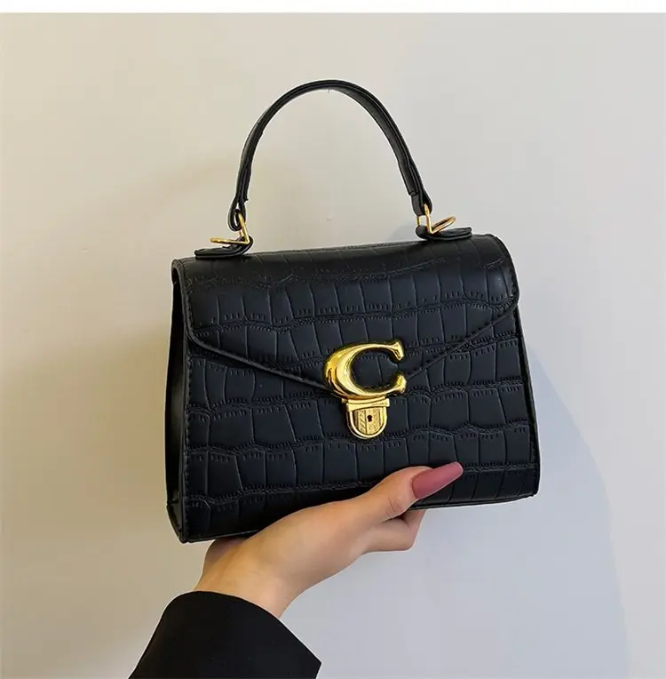 

Famous Designer Luxury Brand Women Leather Crossbody Bag Handbags Shoulder Tote Messenger Classic Popular Elegant Ladies Style