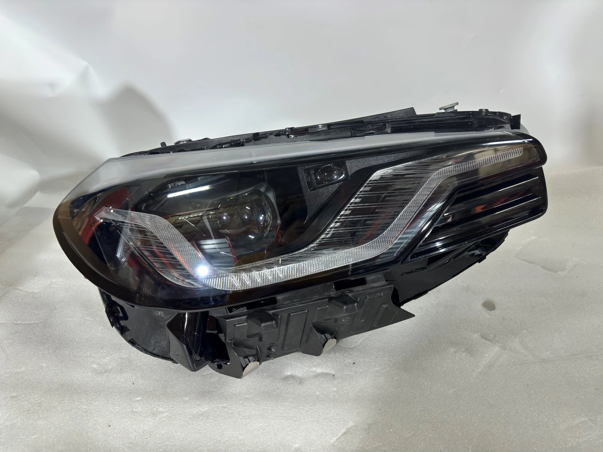 

Fit For BMW M2 Headlight 2021-2023 BMW G87 Headlight BMW M2 LED Headlamp M Power White DRL High Configuration Plug And Play