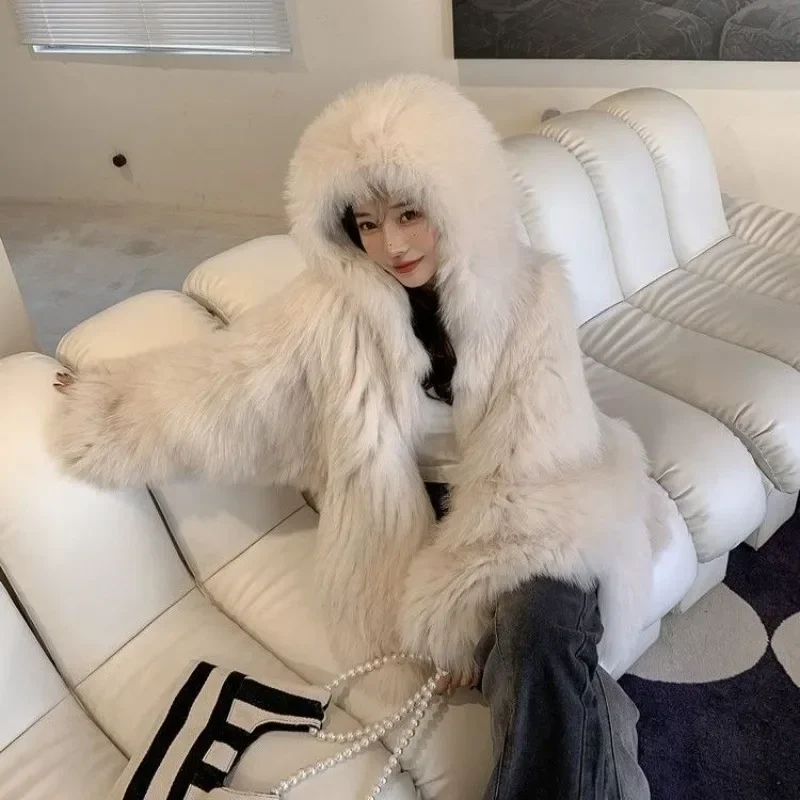 

2026 New Best-selling Faux Fur Coat Large White Bear Double-sided Woven Faux Fox Fur Coat Women Mid-length and Young Style Coat