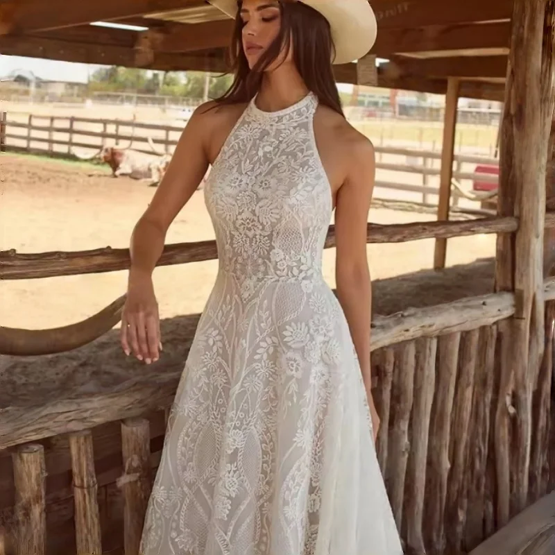 Elegant Lace A-Line Wedding Dress 2026 Halter Wedding Gown Vintage Paisley Floral Sleeveless Bridal Gown Robe De Mariée Customiz