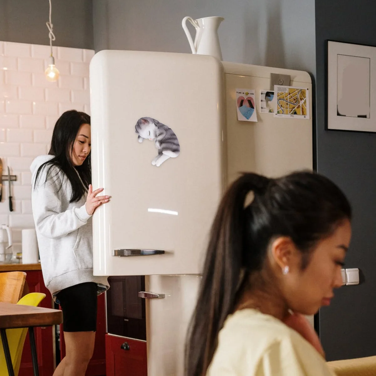 

Dark Grey Kitten Magnetic Refrigerator Stickers Timber Fridge Magnets Home Decoration Metal Door Whiteboard Magnetic Stickers