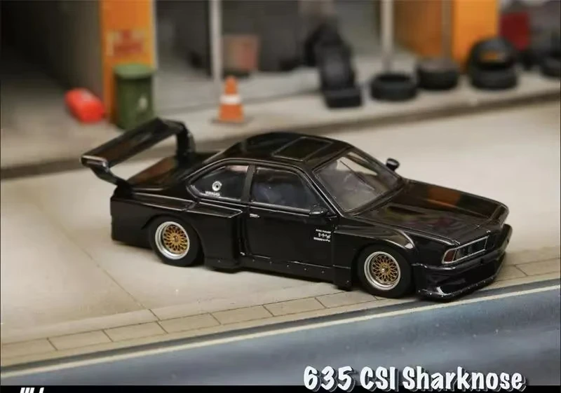 SW 1:64 E24 635 CSI Sharknose Black limited999 Diecast Model Car