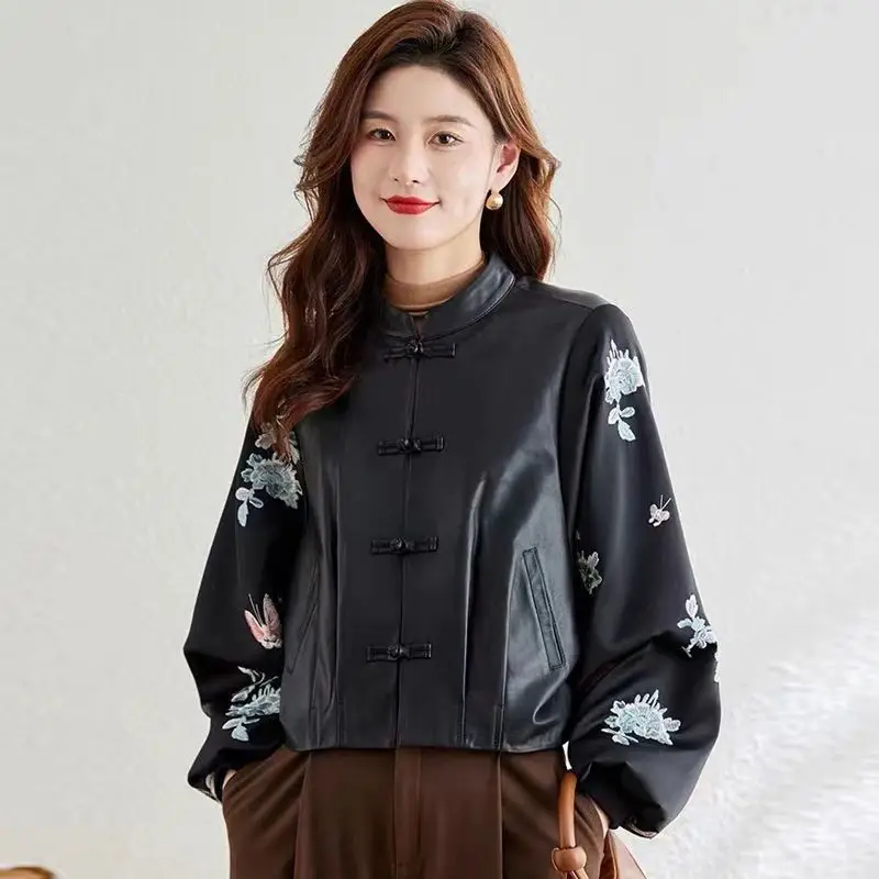 Spring Autumn New Leather Jacket Embroidery Vintage Patchwork Stand-up Collar PU Leather Coat Outerwear Button Clasps Short Top
