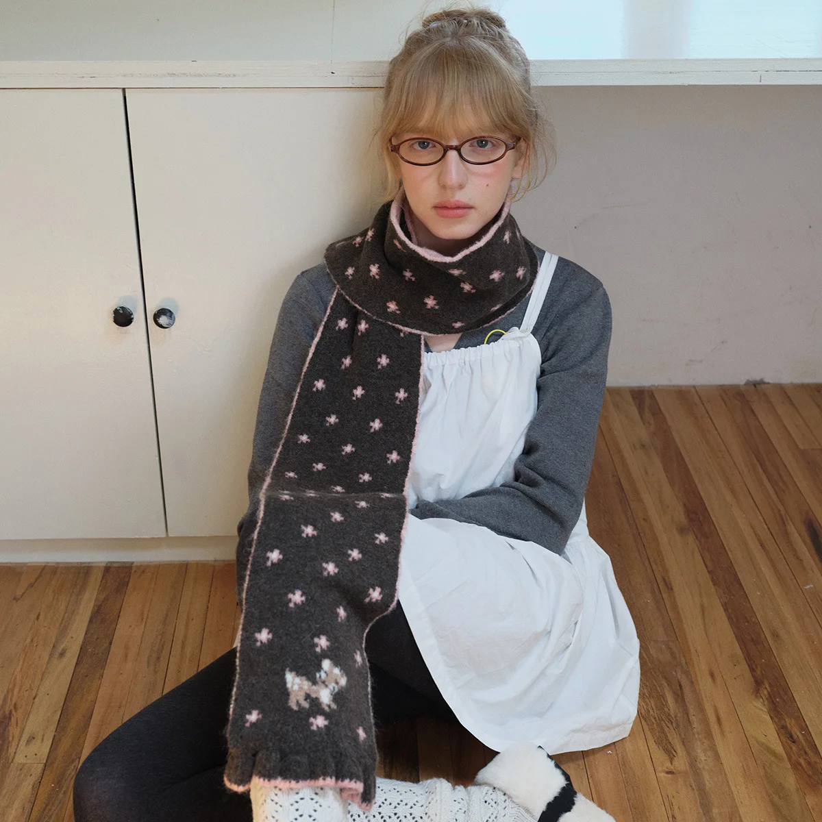 

Ladies' Scarves Korean Cartoon Deer Floral Kawaii Sweet Versatile Cute Scarfs Thicked Warm High-quality Cashmere Knitted Scarfs