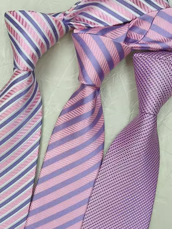gravata-casual-listrada-masculina-sem-no-com-ziper-estilo-britanico-feita-a-mao-com-pingente-de-dragao-rosa-pastel-largura-padrao