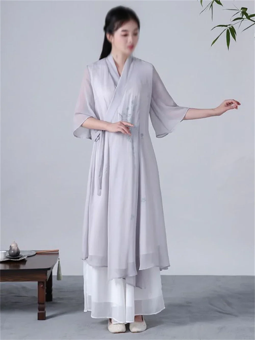 Vestido feminino hanfu com renda em estilo chinês, camada dupla, branco e cinza, vestido retrô solto, fantasia de chá longa, presente para primavera e verão, novo, 1pc