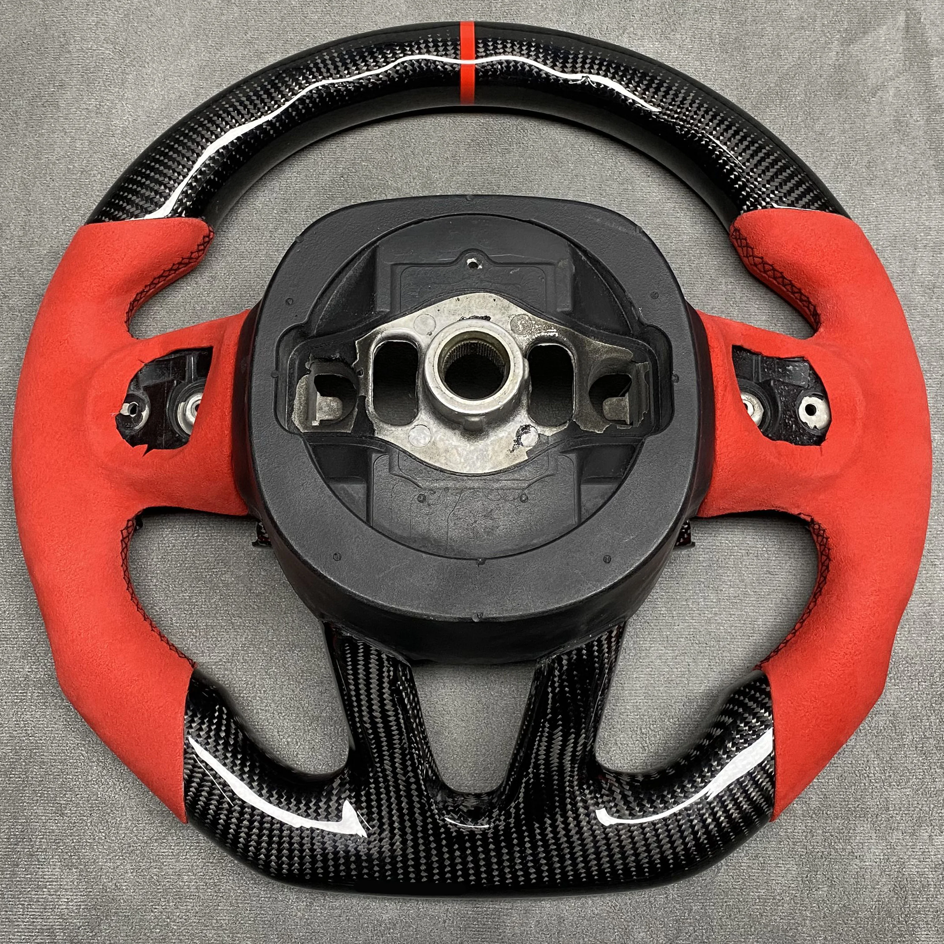 カスタマイズされたカーボンファイバーステアリングホイール,レッドスポーツ,ダッジチャージャーチャージャーデュランゴ2015-2020ジープグランドチェロキー2014-2020