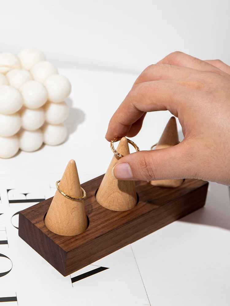 Walnut Wood Jewelry Storage Display, Ring Rack, Creative Counter, Window Display Props, Desktop Decoration, New Style