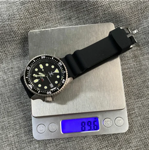 Imagen 2 del producto Titanium Diver NH35A negro automático 200M hombres reloj con cristal de zafiro 3,8 en punto fecha caucho negro bisel de cerámica