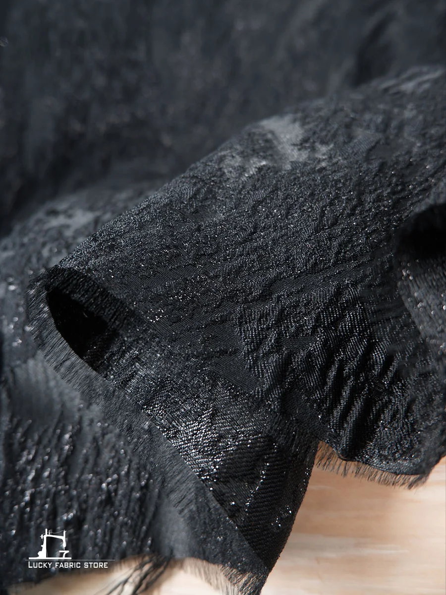 ブラックブレンドダークグレインジャカード生地、明るいシルクエンボステクスチャー、衣類DIYジャケットバッグ、デザイナー生地