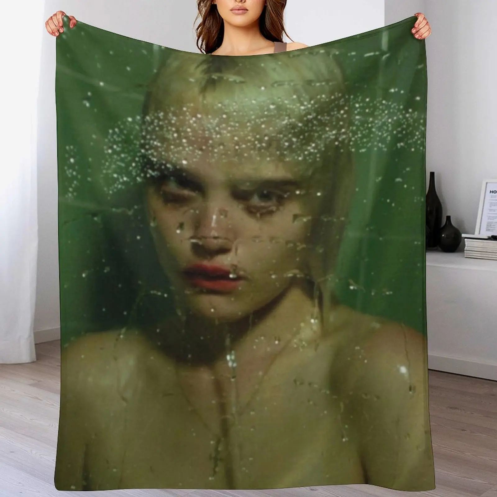 

Sky Ferreira - Night Time, My Time Throw Blanket Fade Resistant Durable Throw Blanket