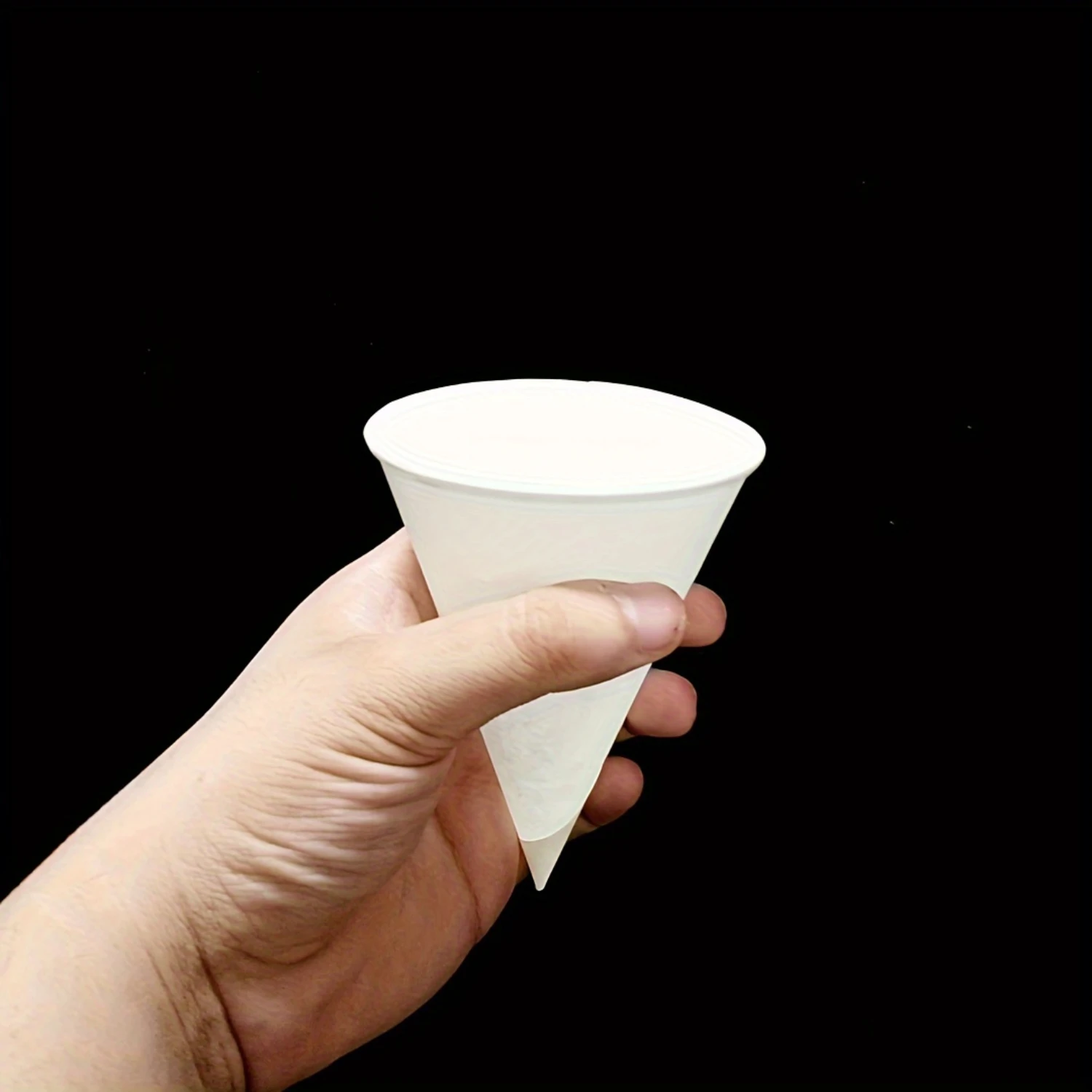 100-Piece Thickened Snow Cone Cups - Leak-proof for Slushies, Shaved Ice - Ideal for Parties, Events, Holidays