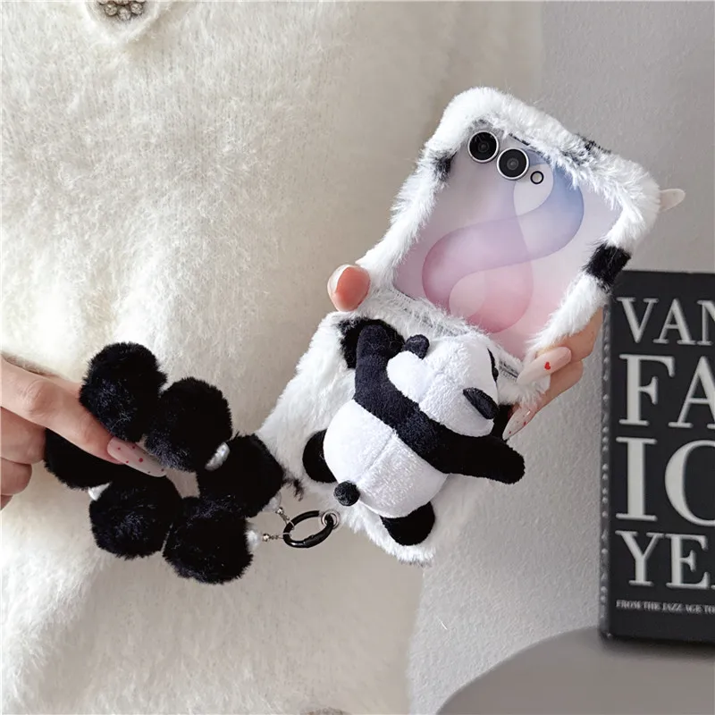 Plush Black White Love Heart 3D Panda Doll Phone Case For Samsung Galaxy Z Flip 8 7FE 6 5 4 3 Hard Cover Hairball Bracelet Chain