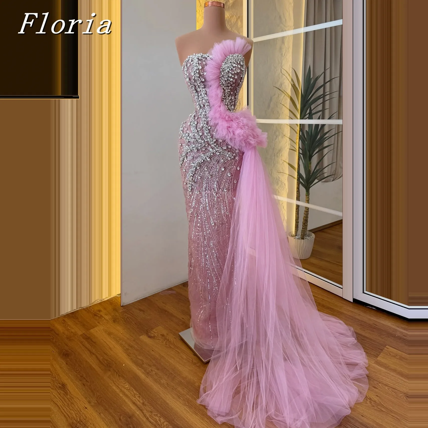 Robes de célébrité droites roses élégantes avec traîne en Tulle plissée, robe de bal Maxi sans manches élégante, robes de soirée personnalisées