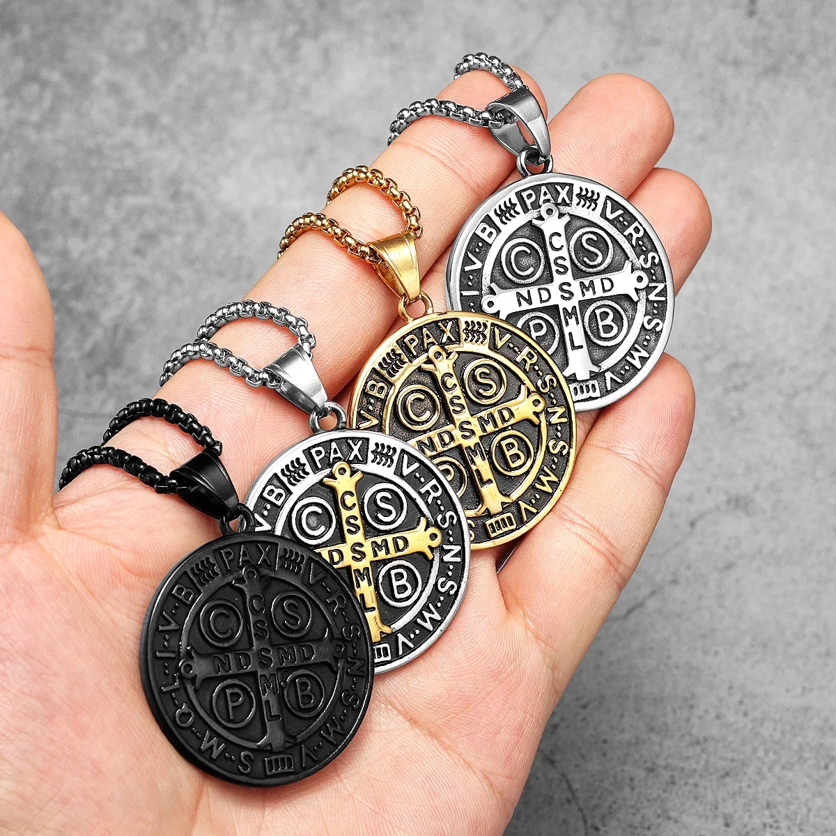 St.Benedict Exorcism Powerful Amulet Men Necklaces Stainless Steel Pendant Chain Women Jewelry Vintage Halloween Gifts Wholesale